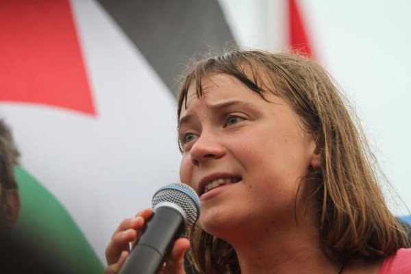 Erneut ist Greta Thunberg an Bord eines der Schiffe der Flotte. (Archivbild) - © Hasan Mrad/ZUMA Press Wire/dpa
