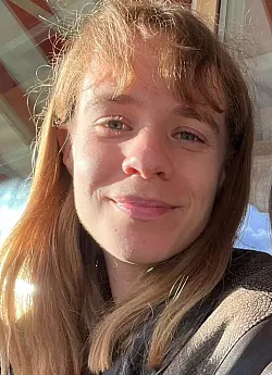 Die Polizei fragt: Wer hat diese Frau gesehen? - © Polizei