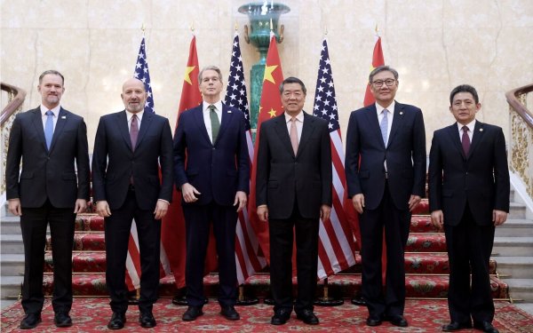 Die Delegationen beider Seiten wollen die Ergebnisse nun den Präsidenten vorlegen. - © Li Ying/XinHua/dpa