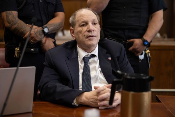 Urteil im neu aufgerollten Weinstein-Prozess. (Archivbild) - © Yuki Iwamura/AP/dpa