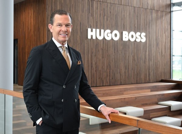 Daniel Grieder ist der Vorstandsvorsitzende des Modekonzerns Hugo Boss. - © Bernd Weißbrod/dpa