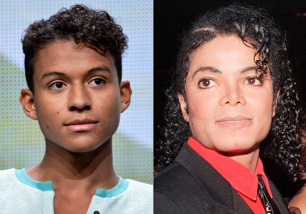 Jaafar Jackson (l), Neffe des 2009 gestorbenen «King of Pop» Michael Jackson. - © -/AP/dpa