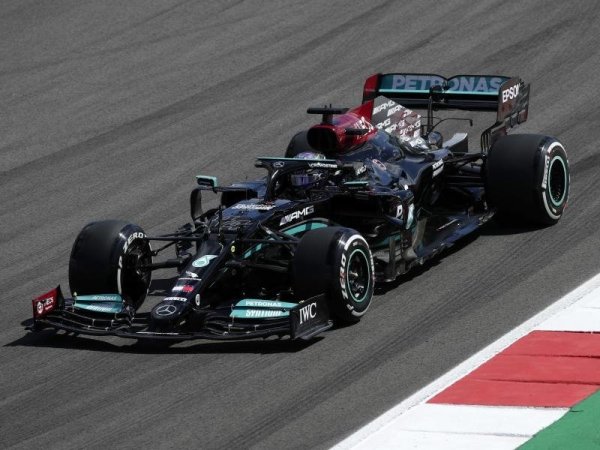 Lewis Hamilton - © Foto: Manu Fernandez/AP/dpa