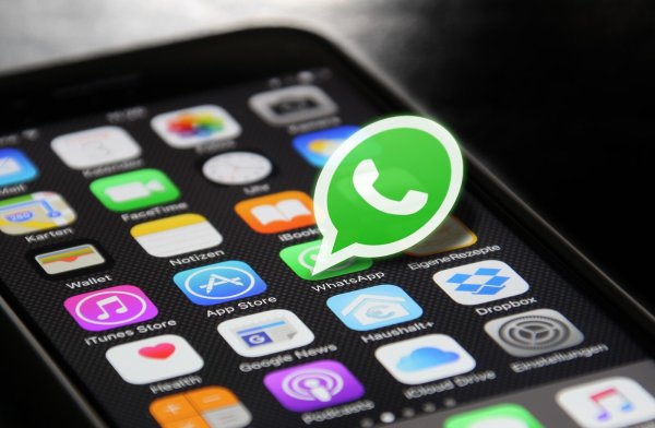 Die Polizei warnt vor Betrügern, die über Messenger-Apps wie Whatsapp Geld von ihren Opfern fordern. - © Symbolbild Pixabay