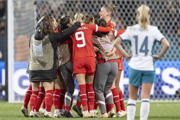 Die Schweiz steht bei der WM im Achtelfinale. - © Michael Buholzer/KEYSTONE/dpa