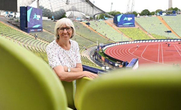 Im Münchner Olympiastadion gewann Annegret Richter 1972 Gold mit der bundesdeutschen Sprint-Staffel. - © Angelika Warmuth/dpa