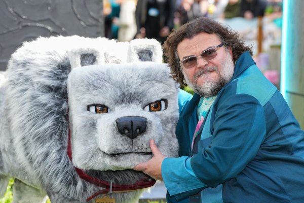 Jack Black spielte im ersten Teil «Ein Minecraft Film» den Hauptcharakter Steve. (Archivbild) - © Scott A Garfitt/Invision/AP/dpa