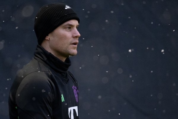 Bleibt bis 2025 bei den Bayern: Torwart Manuel Neuer. - © Sven Hoppe/dpa