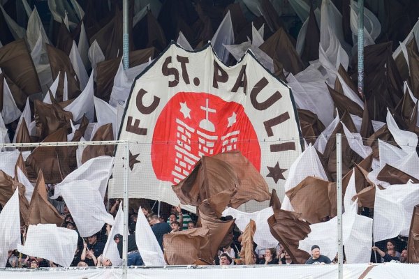 Der FC St. Pauli ist weiterhin ungeschlagen in der aktuellen VBL-Saison. - © Uwe Anspach/dpa