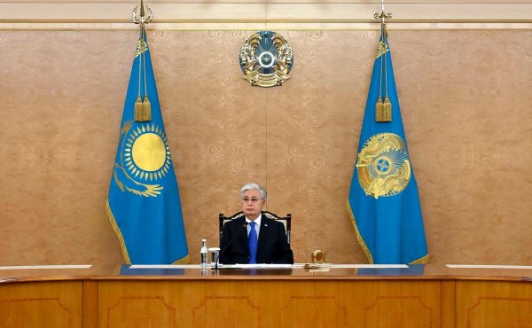 Auch Präsident Tokajew reagierte auf den Brand mit vielen Toten. (Archivbild) - © Uncredited/Kazakhstan\\\'s Presidential Press/AP/dpa