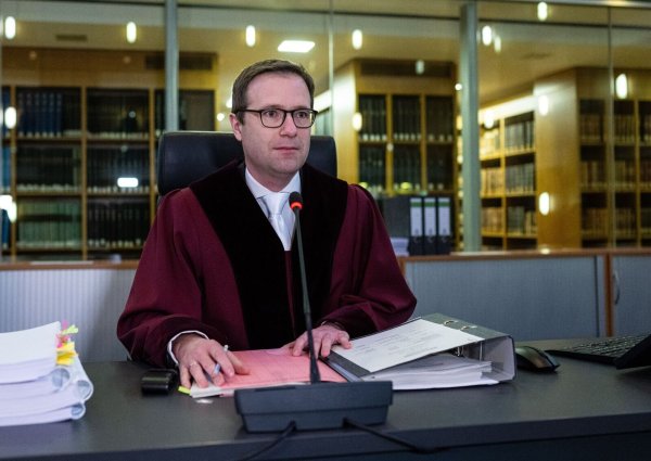 Dder Vorsitzende Richter am Oberverwaltungsgericht (OVG), Gerald Buck. - © Guido Kirchner/dpa