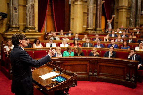 Illa ist der erste pro-spanische Poltiker seit Jahren an der Spitze der Regionalregierung in Barcelona. - © Joan Mateu/AP/dpa