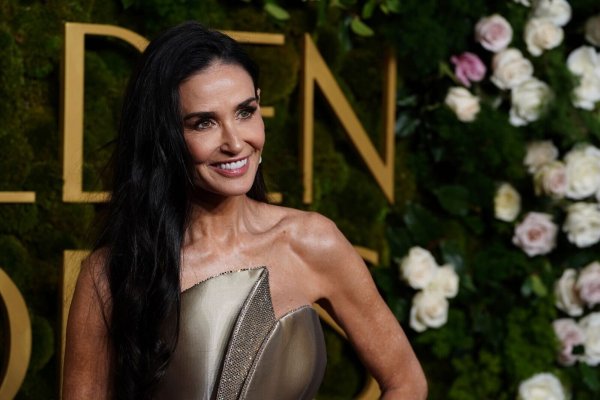 Demi Moore holt nach ihrem Golden-Globe-Sieg eine weitere Nominierung. - © Jordan Strauss/Invision/AP/dpa