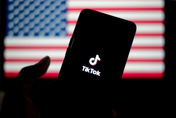 Am Sonntag war Tiktok plötzlich wieder zurück. - © Adriana Adie/ZUMA Press Wire/dpa