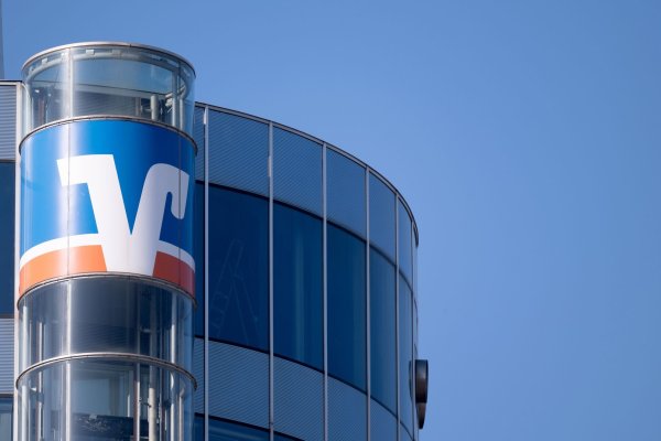 Die Volksbanken stellen sich auf sinkende Gewinne ein - © Marijan Murat/dpa