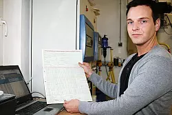 Echte Hilfe f&uuml;r die Landwirtschaft: Cord Kohlbrei hat die bisher eingesetzte "Stallkarte" ersetzt - nun &uuml;bernimmt ein Computerprogramm die Aufgaben.