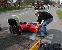 Ein Motorradfahrer aus Lage verunglückte am Samstag in Schloß Holte-Stukenbrock. - © FOTO: A. EICKHOFF