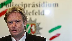 Staatsschutz

beobachtet

Islamisten in OWL - &copy; OWL