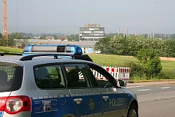 Schon im Mai hatte es eine Bombendrohung gegen Phoenix Contact aus Blomberg gegeben. - © FOTO: BUHRMESTER