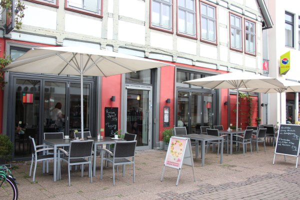 Das Café Vielfalt in der Lemgoer Mittelstraße. - © Marlen Grote