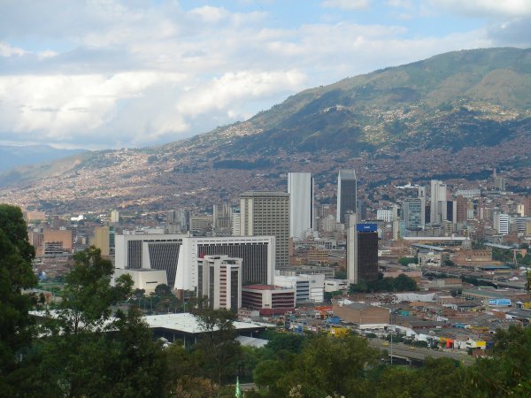 Medellin in Kolumbien ist vor allem durch Drogenboss Pablo Escobar bekannt. - © Pixabay
