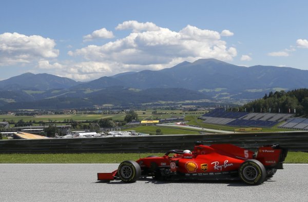 Ferrari-Pilot - © Foto: Leonhard Foeger/pool Reuters/AP/dpa
