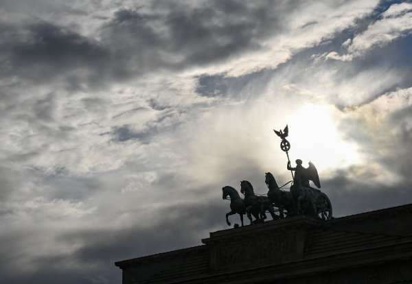 Die Gefühlslage der Nation ist nach Einschätzung des Psychologen Stephan Grünewald derzeit schwierig und stark von Verdrängung geprägt (Archivbild). - © Jens Kalaene/dpa-Zentralbild/ZB