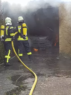 - &copy; Feuerwehr L&uuml;gde