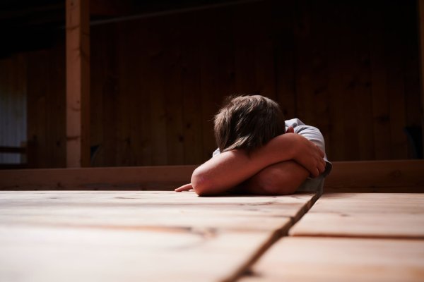 Sexualisierte Gewalt an Kindern kann für die Betroffenen ein Leben lang folgen haben (Foto: Archiv). - © Annette Riedl/dpa