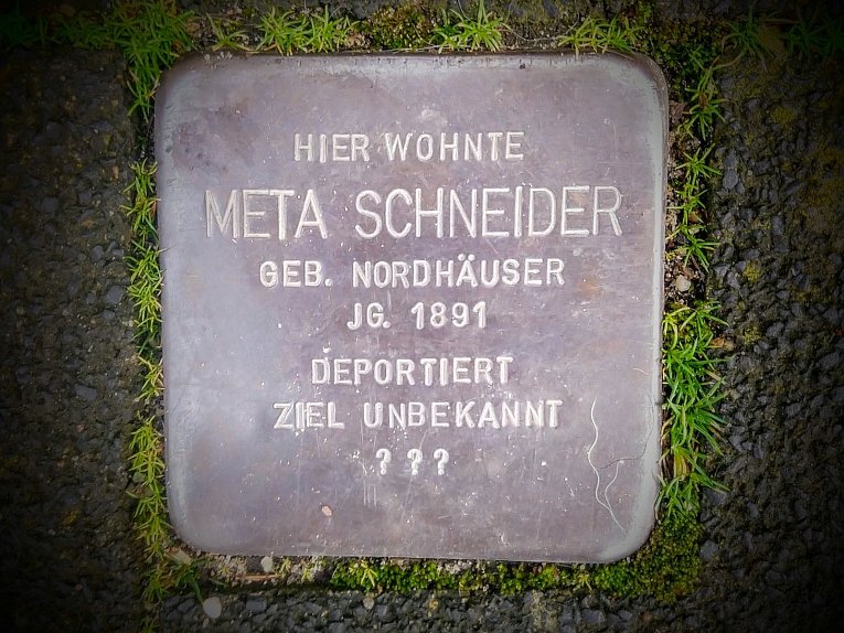 Eduard-Wolff-Straße 5