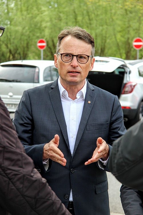 Dr. Stefan Everding