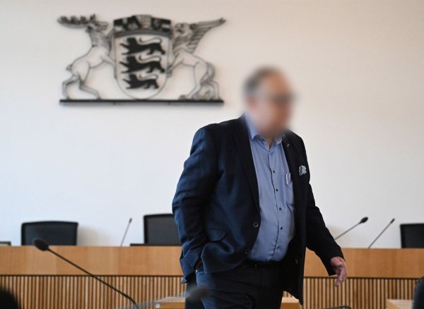 Der Ex-Alno-Chef wies während des Verfahrens die Vorwürfe zurück. (Archivbild) - © Bernd Weißbrod/dpa