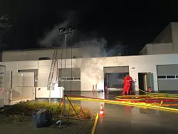 Durch den Brand im Testlab kam es zu erheblicher Rauchentwicklung. - &copy; Feuerwehr Blomberg