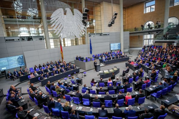 Mit einer Feierstunde hat der Bundestag den 75. Jahrestag der konstituierenden Sitzung des Bundestages geehrt. - © Kay Nietfeld/dpa