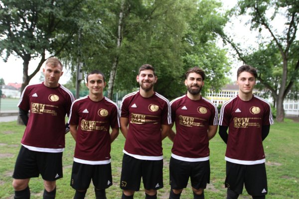Neue Gesichter beim TSV Horn: (von links) Lukas Maca, Mehmet Yavuz, Samet Uslu, Abdulhamid Köse und Alihan Birinci. - © Sebastian Lucas