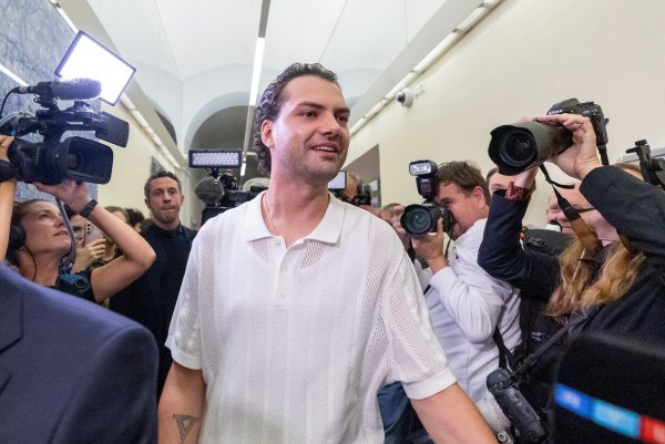 Noch wartet Jimi Blue Ochsenknecht auf seinen Reisepass und die Erlaubnis, Österreich verlassen zu dürfen. (Archivbild) - © Expa/Johann Groder/APA/dpa