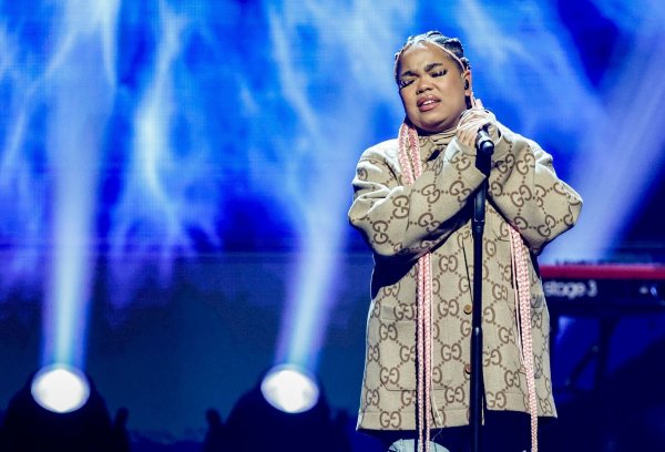 Zoe Wees hat schon früh ihren Fokus auf die Musik gelegt. - © Axel Heimken/dpa