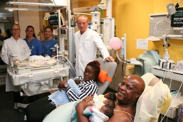 Ende September sind Fünflinge an der Berliner Charité auf Welt gekommen. - © -/Charité/dpa