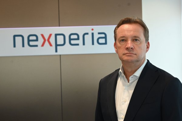 Halbleiter-Manager Kempe ist für die Fertigung von Nexperia zuständig. (Archivbild) - © David Hammersen/dpa