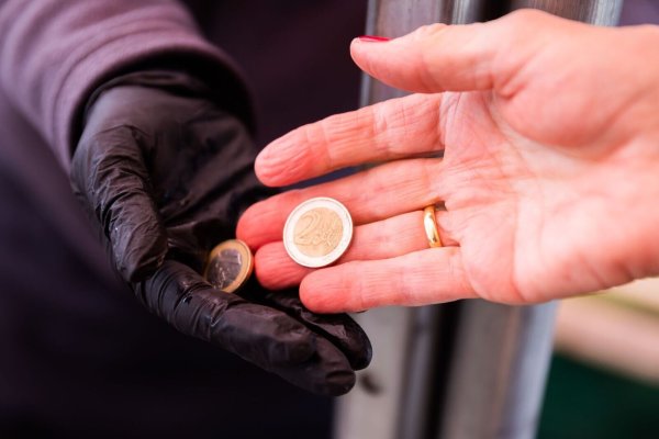 - © Christoph Soeder/dpa