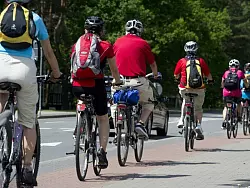 - &copy; SYMBOLFOTO: DPA