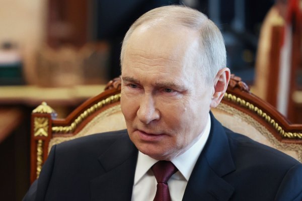 Kremlchef Wladimir Putin hat für Ostern eine Feuerpause in seinem Krieg gegen die Ukraine verkündet. (Archivbild) - © Vyacheslav Prokofyev/Pool Sputnik Kremlin/AP/dpa