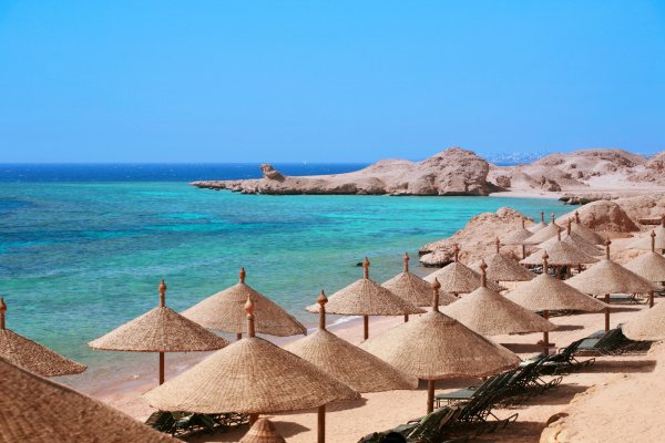 Urlauber können ab der kommenden Saison direkt von OWL aus neue Ziele in der Sonne ansteuern. - © Flughafen Paderborm-Lippstadt