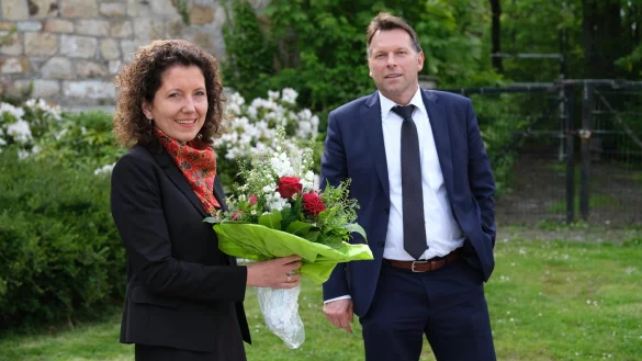 Die neue K&auml;mmerin und 1. Beigeordnete Dr. Miriam Mikus und B&uuml;rgermeister Frank Hilker - &copy; Sven Koch(LZ)