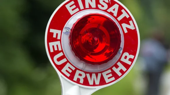 Symbolbild Feuerwehr - &copy; Foto: Armin Weigel/dpa