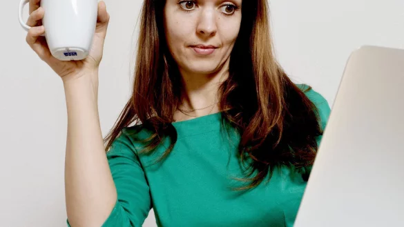 Internet lahmt - &copy; Foto: Jens Kalaene/dpa