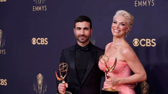 Brett Goldstein und Hannah Waddingham - &copy; Foto: Chris Pizzello/Invision via AP/dpa