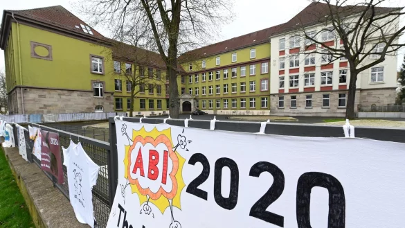 Abitur - &copy; Foto: Uwe Zucchi/dpa