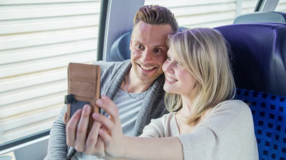 Gutes Handy, schlechtes Selfie - &copy; Foto: Christin Klose/dpa-tmn/dpa