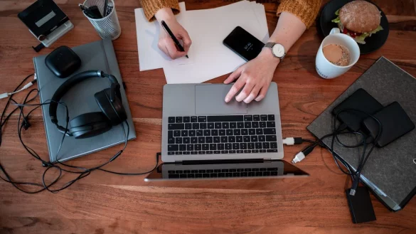 Homeoffice - &copy; Foto: Fabian Strauch/dpa